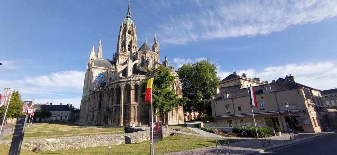 Вілла La Berlue Bayeux Saint-Vigor-le-Grand Екстер'єр фото